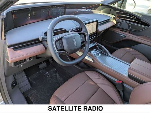 New 2026 Lincoln Nautilus Reserve w/ Jet Appearance Package image 7