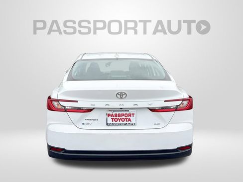 Used 2025 Toyota Camry LE FWD image 7