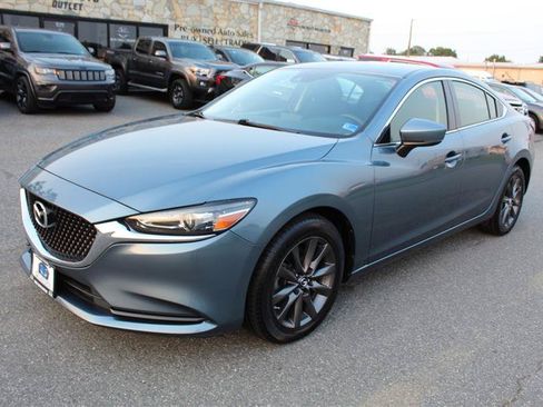 Used 2018 MAZDA MAZDA6 Sport FWD image 3