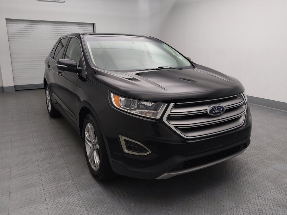 Used 2018 Ford Edge Titanium FWD image 14