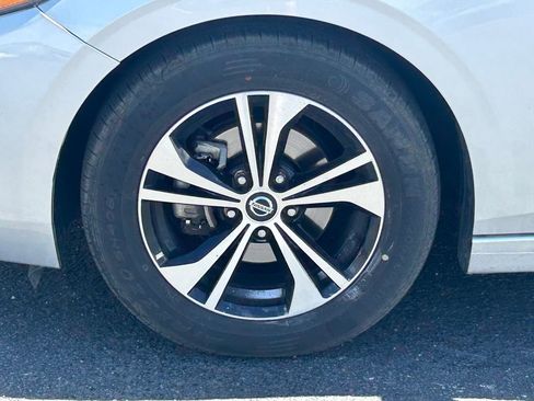Used 2023 Nissan Sentra SV FWD image 13