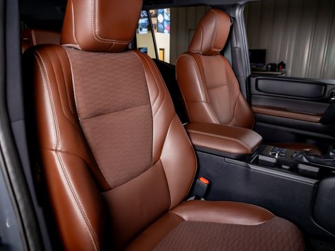 Used 2025 Toyota Land Cruiser w/ Premium Package image 21