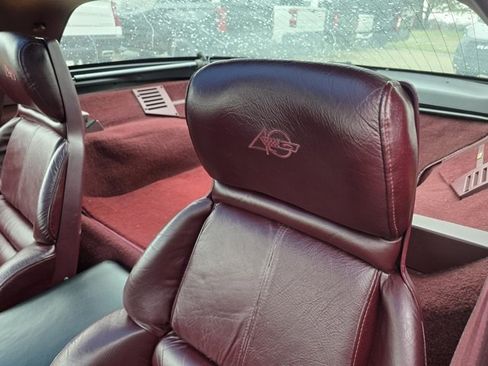 Used 1993 Chevrolet Corvette Coupe image 11