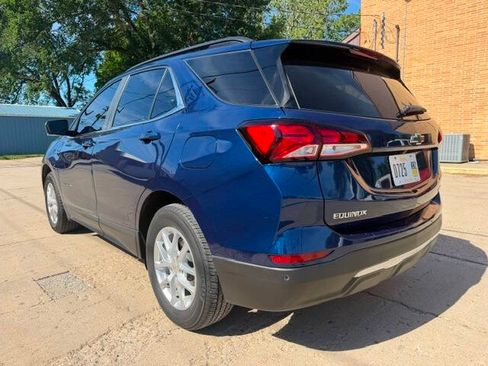 Used 2022 Chevrolet Equinox LT AWD/4WD image 13