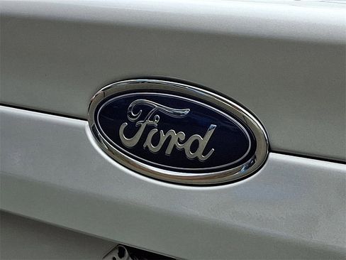 Certified 2019 Ford Fusion SE image 30