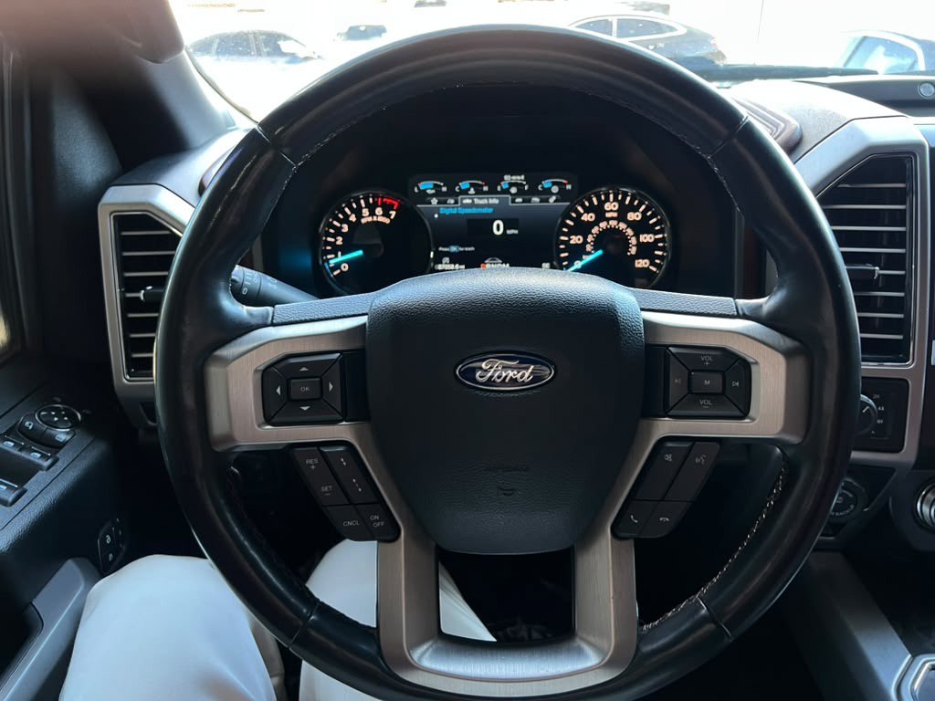 Used 2020 Ford F150 Platinum w/ Equipment Group 701A Luxury AWD/4WD image 21