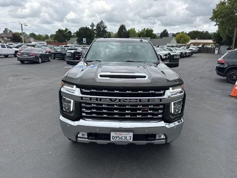 Used 2022 Chevrolet Silverado 2500 LTZ w/ LTZ Convenience Package AWD/4WD image 4