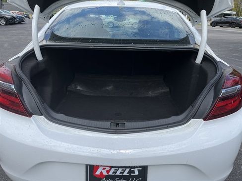 Used 2016 Buick Regal FWD image 14