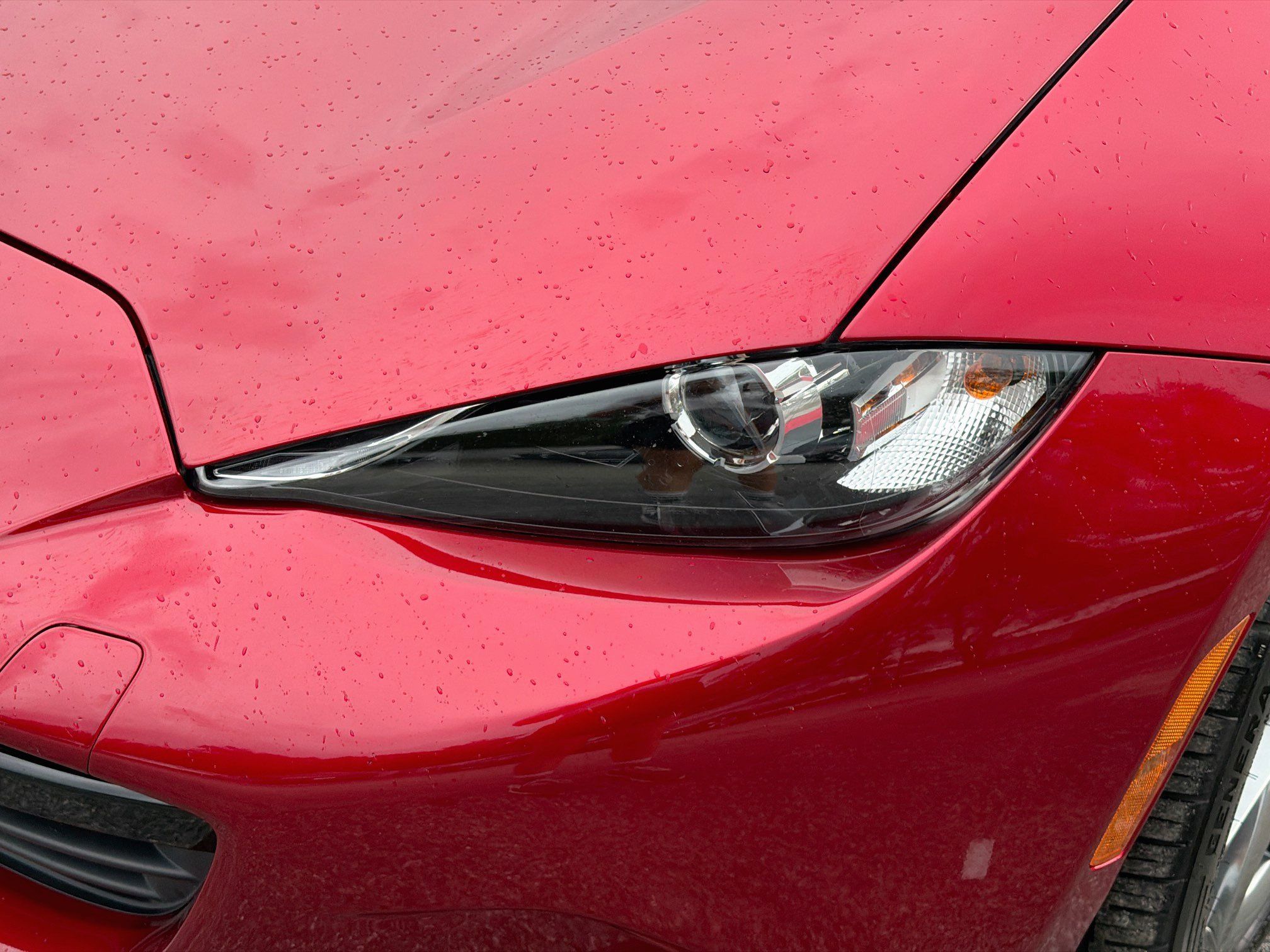 Used 2021 MAZDA MX-5 Miata RF Grand Touring w/ Appearance Package RWD image 9