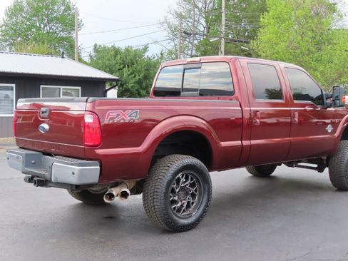 Used 2016 Ford F250 Lariat w/ Lariat Interior Package image 21