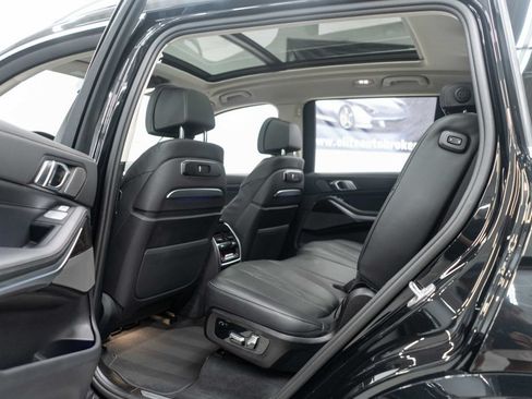 Used 2026 BMW X7 xDrive40i AWD/4WD image 16