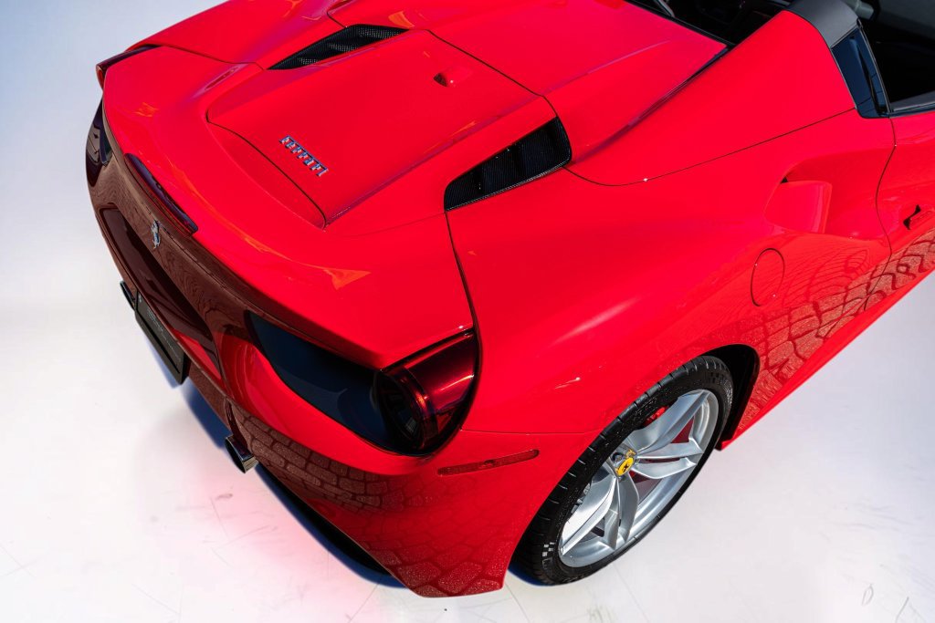 Certified 2019 Ferrari 488 Spider RWD image 21