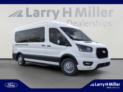 New 2026 Ford Transit 350 XLT image 7