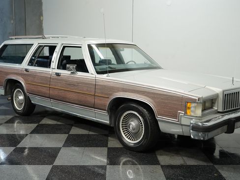 Used 1987 Mercury Grand Marquis Colony Park GS image 13