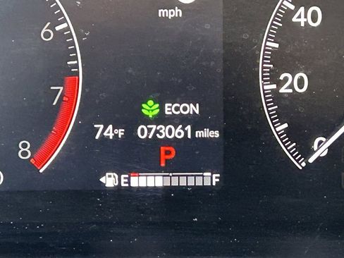 Used 2025 Honda HR-V LX image 29