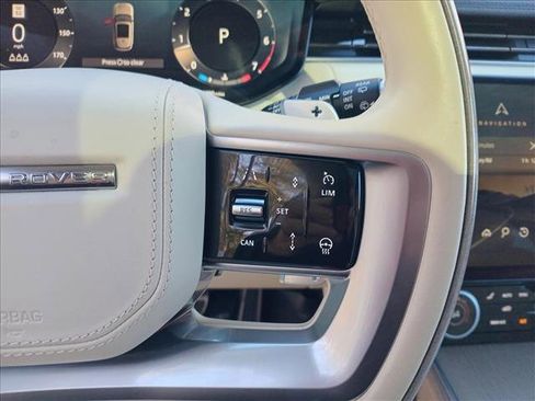 Certified 2023 Land Rover Range Rover SE image 19