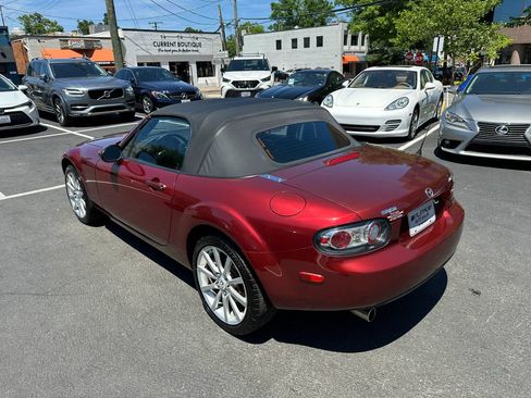 Used 2008 MAZDA MX-5 Miata Touring RWD image 9
