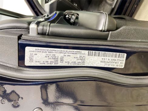 Used 2023 Jeep Grand Cherokee L Overland image 24