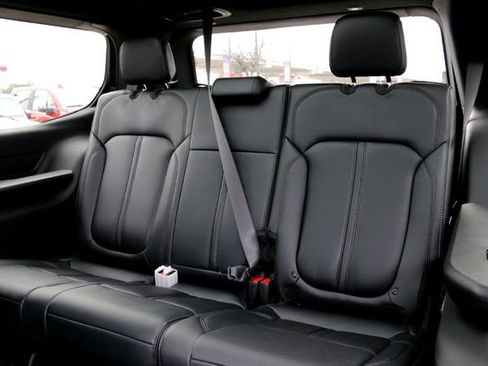 New 2026 Jeep Grand Wagoneer Limited image 20