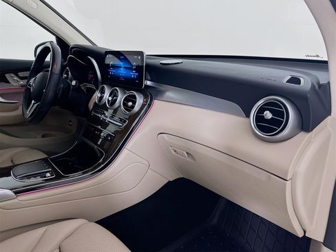 Certified 2021 Mercedes-Benz GLC 300 GLC 300 image 31