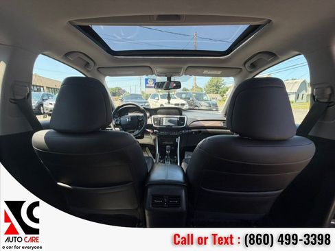Used 2017 Honda Accord EX-L image 12