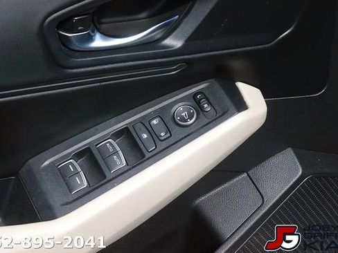 Used 2023 Honda Accord EX image 12