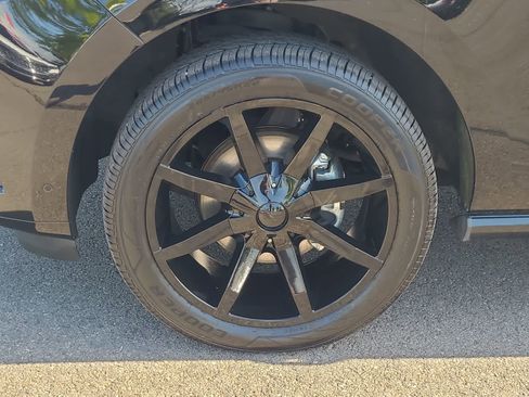 Used 2018 Lincoln Navigator Reserve w/ Technology Package AWD/4WD image 16