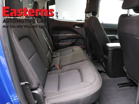 Used 2022 Chevrolet Colorado LT w/ Safety Package AWD/4WD image 24