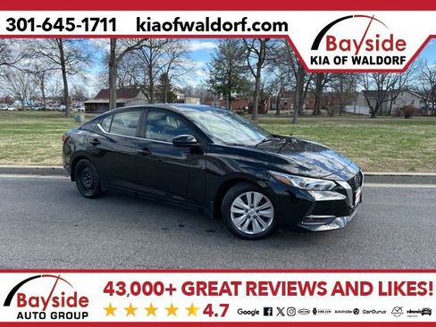 Used 2022 Nissan Sentra S image 1