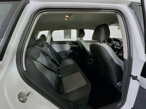 Used 2024 Volkswagen Taos S FWD image 29