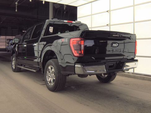 Used 2022 Ford F150 XLT w/ Equipment Group 302A High AWD/4WD image 3