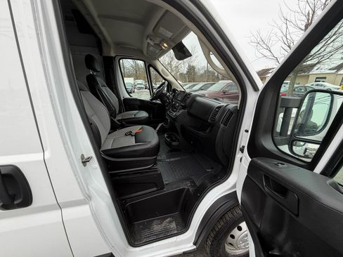 Used 2023 RAM ProMaster 3500 w/ Driver Convenience Group image 21