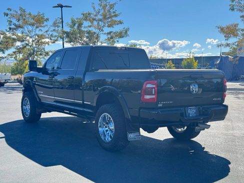 Used 2023 RAM 3500 Limited image 9