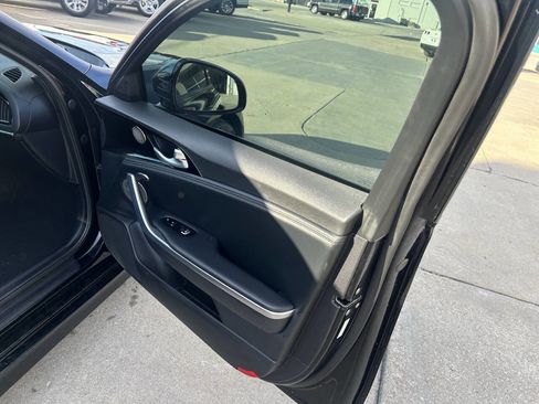 Used 2018 Kia Stinger Premium image 23