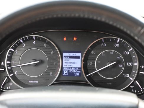 Used 2017 Nissan Armada Platinum w/ Captain Seat Package image 20