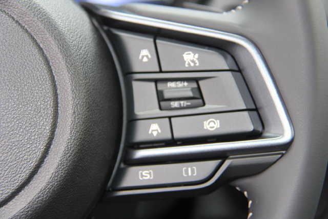 Used 2025 Subaru Forester Limited AWD/4WD image 22