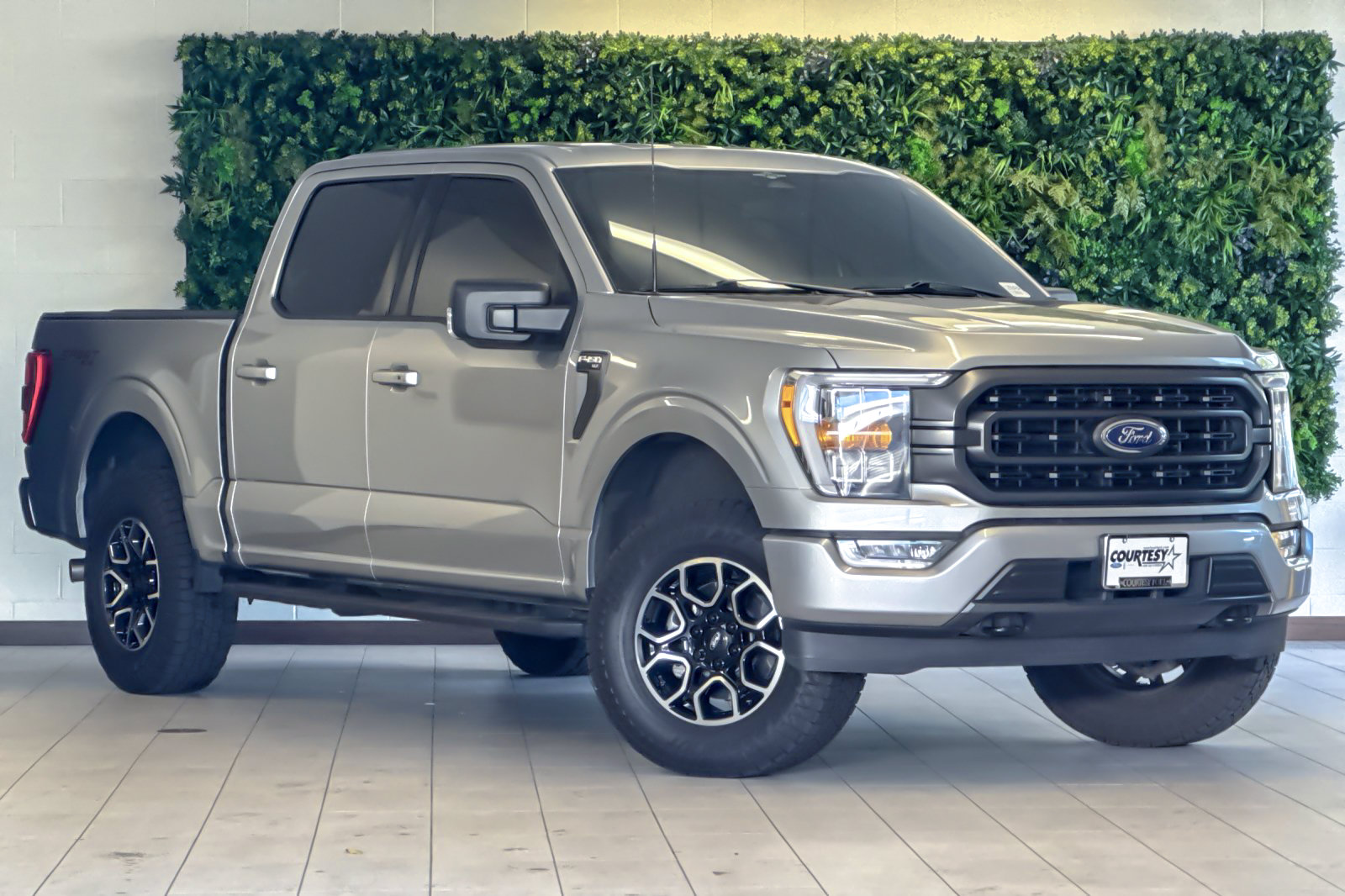 Used 2023 Ford F150 XLT w/ Equipment Group 302A High AWD/4WD image 2