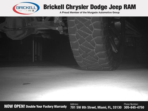 Used 2022 Jeep Gladiator Overland w/ LED Lighting Group AWD/4WD image 12