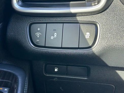 Used 2020 Kia Sorento LX image 20