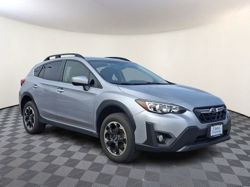 Used 2023 Subaru Crosstrek 2.0i Premium image 1