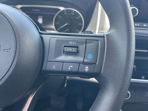 Certified 2023 Nissan Rogue SV FWD image 14