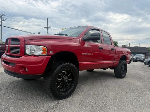 Used 2004 Dodge Ram 3500 Truck SLT w/ Sport Appearance Group AWD/4WD image 4