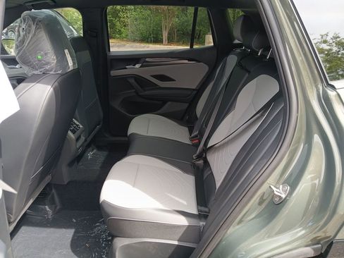 New 2026 Volkswagen Tiguan SE R-Line image 24