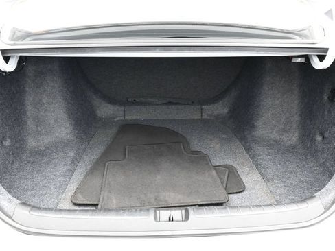 Used 2021 Honda Accord LX image 34