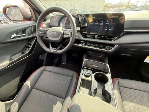 New 2026 Chevrolet Equinox RS AWD/4WD image 22