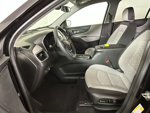 Used 2020 Chevrolet Equinox LS w/ LS Convenience Package FWD image 14
