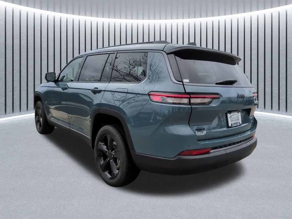 New 2026 Jeep Grand Cherokee L Limited w/ Limited Altitude Package AWD/4WD image 11