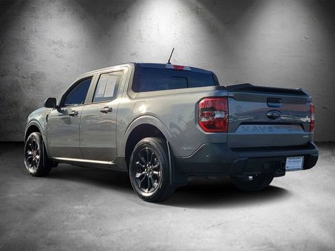 Certified 2024 Ford Maverick Lariat w/ Black Appearance Package AWD/4WD image 4