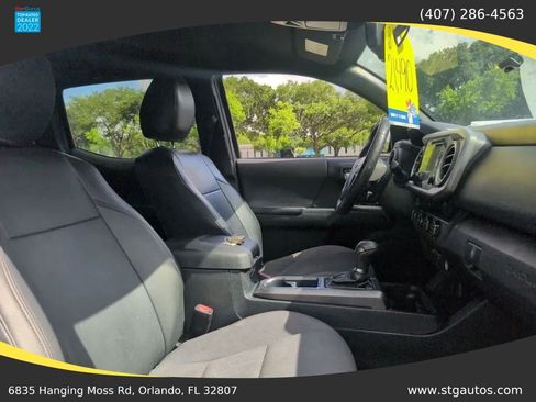 Used 2016 Toyota Tacoma TRD Off-Road w/ Towing Package RWD image 24