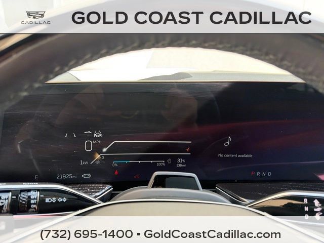 Used 2026 Cadillac Escalade IQL Sport 1 w/ LPO, ONYX Package AWD/4WD image 30
